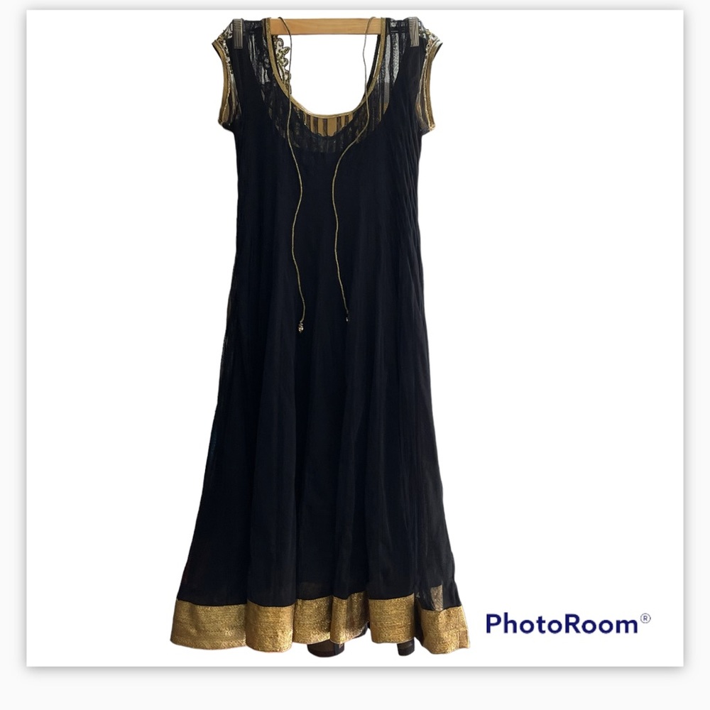 Heavy work Elegant Net Kurta set for Women - Picture 5 of 17
